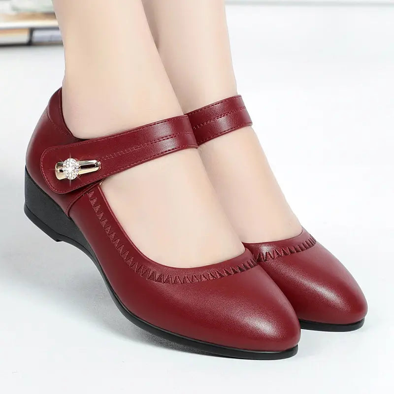 Lydia | Elegant Mid-Heel With All-Day Comfort