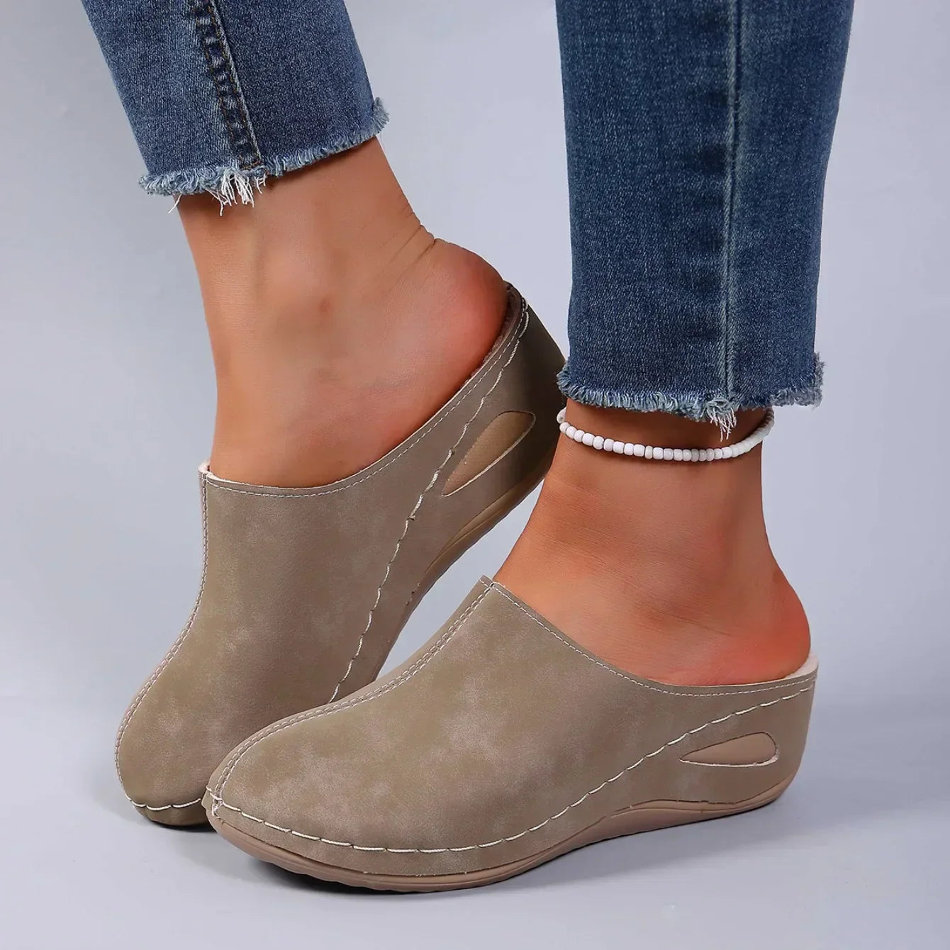 Perrine | Slip-On Clog
