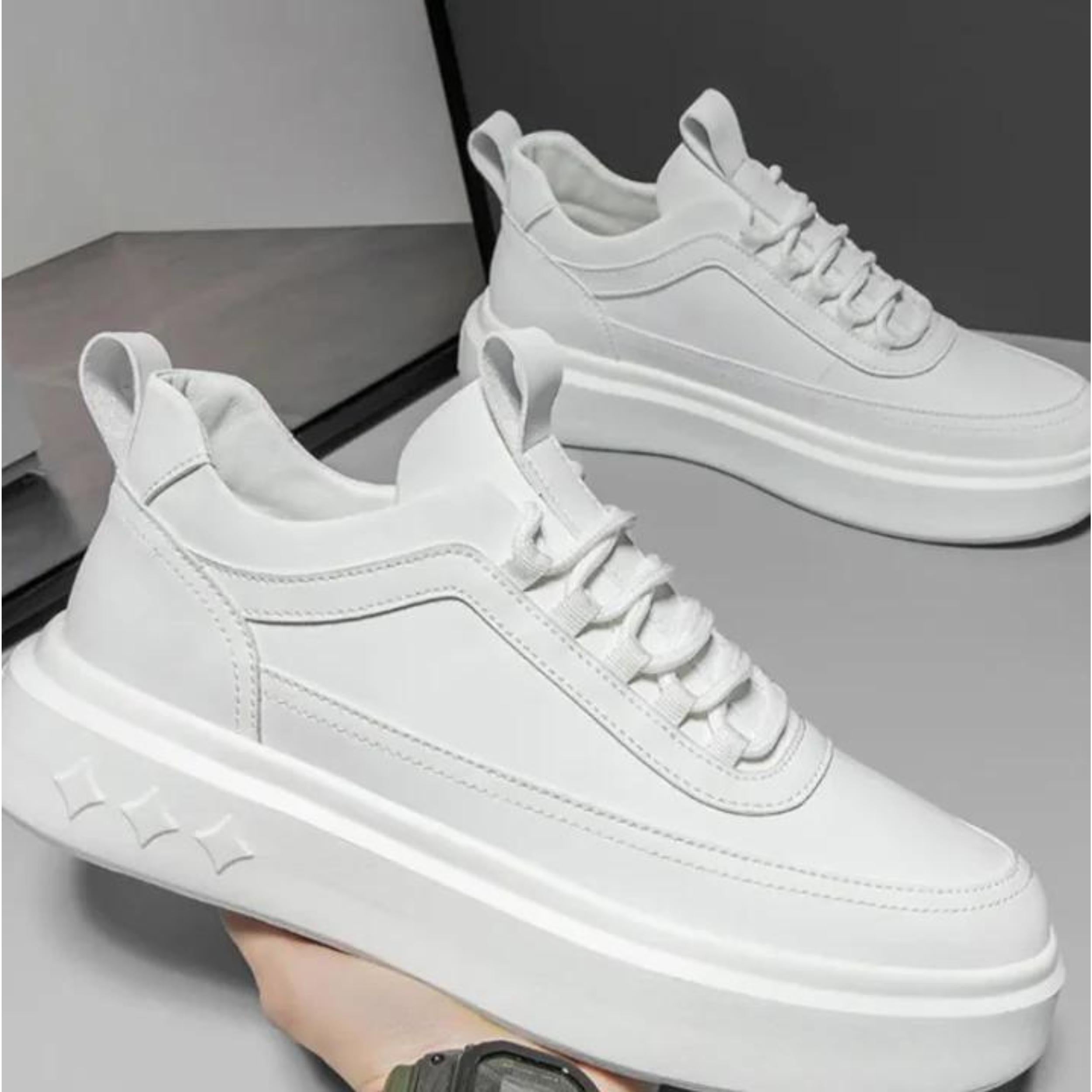 Minimalist Low-Top Sneakers | Lightweight Comfort Sole | Everyday Streetwear