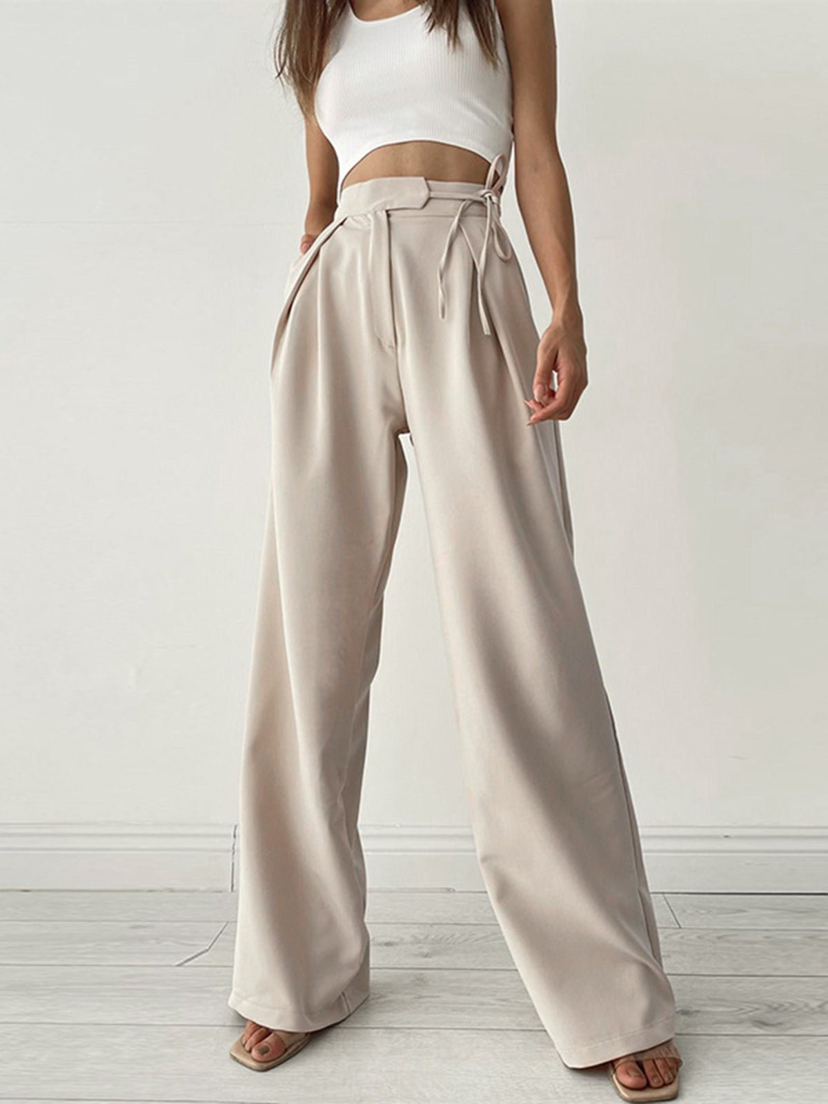 Mid-Waist Wide-Leg Trousers | Lace-Up Detail | Casual Comfort