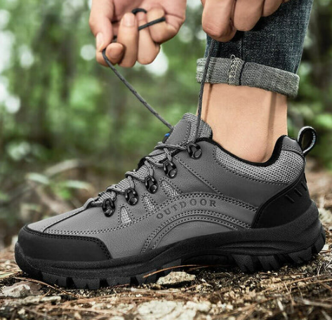Men’s Rugged Hiking Shoes | Trail Runners with Cushioned Sole & Grip Tread