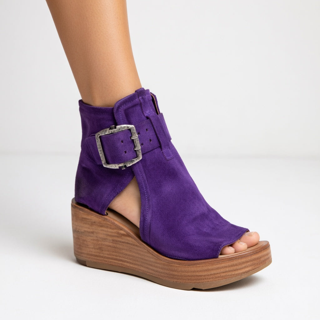 Loane | Wedge Bootie