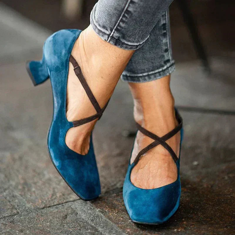 Avery | Chic Mid-Heel Style
