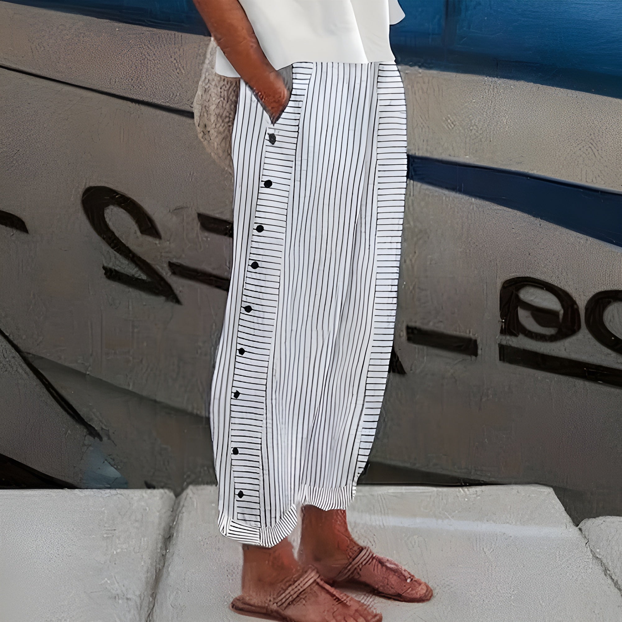Simone | The Lightweight Summer Trouser
